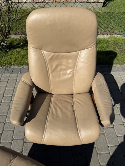 Крісло реклайнер Stressles (00104) офісне крісло шкіряне крісло