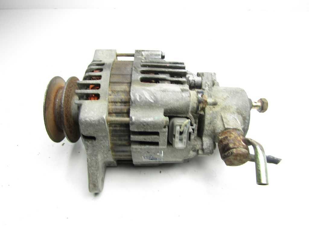 Isuzu D Max 3.0 TD D 4JH1 alternator vacum