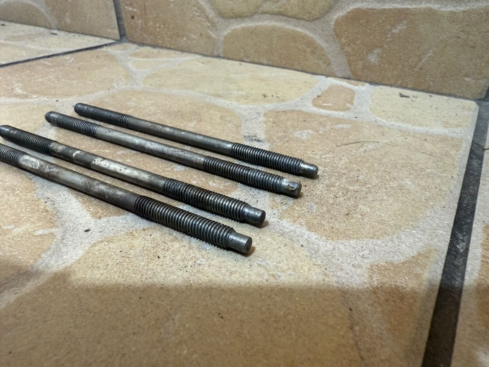 Szpilki cylindra org DDR komplet Simson S51 SR50 S53 Schwalbe wysyłka