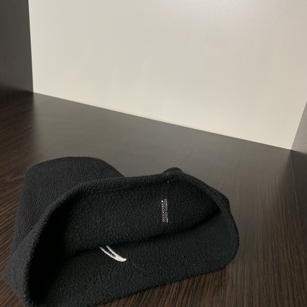 Оригінальний баф Nike.
