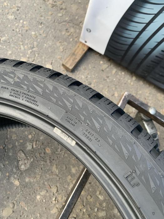 Шини нові 255/40 R21 Nokian зима, 2023р