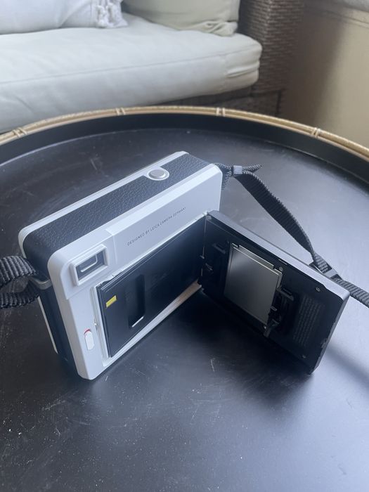 LEICA Camara instantanea (POLAROID) - SOFORT 2755