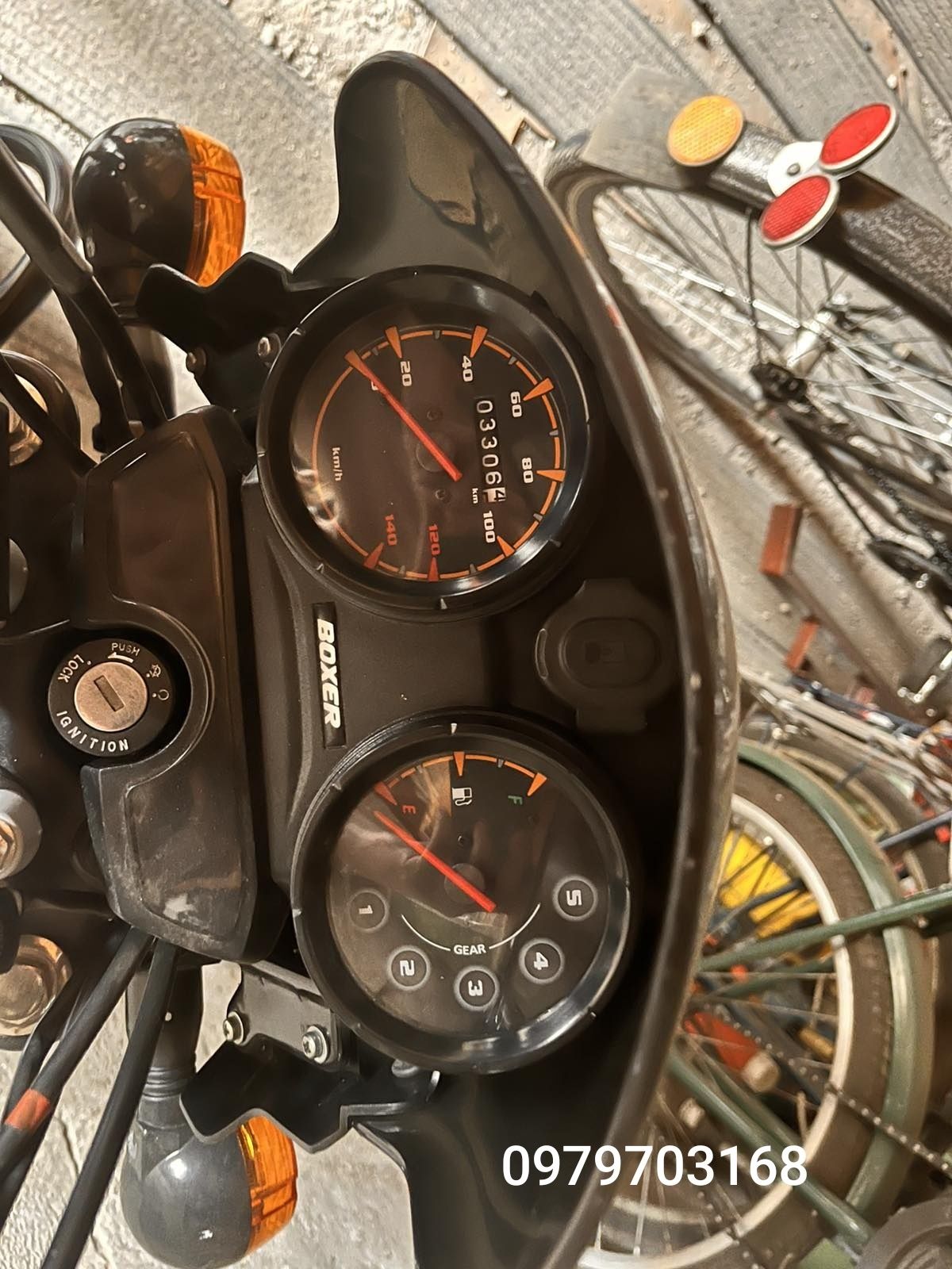 Bajaj 125 x. Баджаж 125 х
