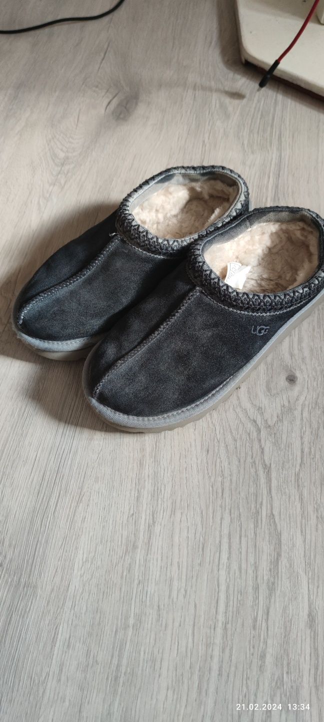 Продам mini UGG  оригінал