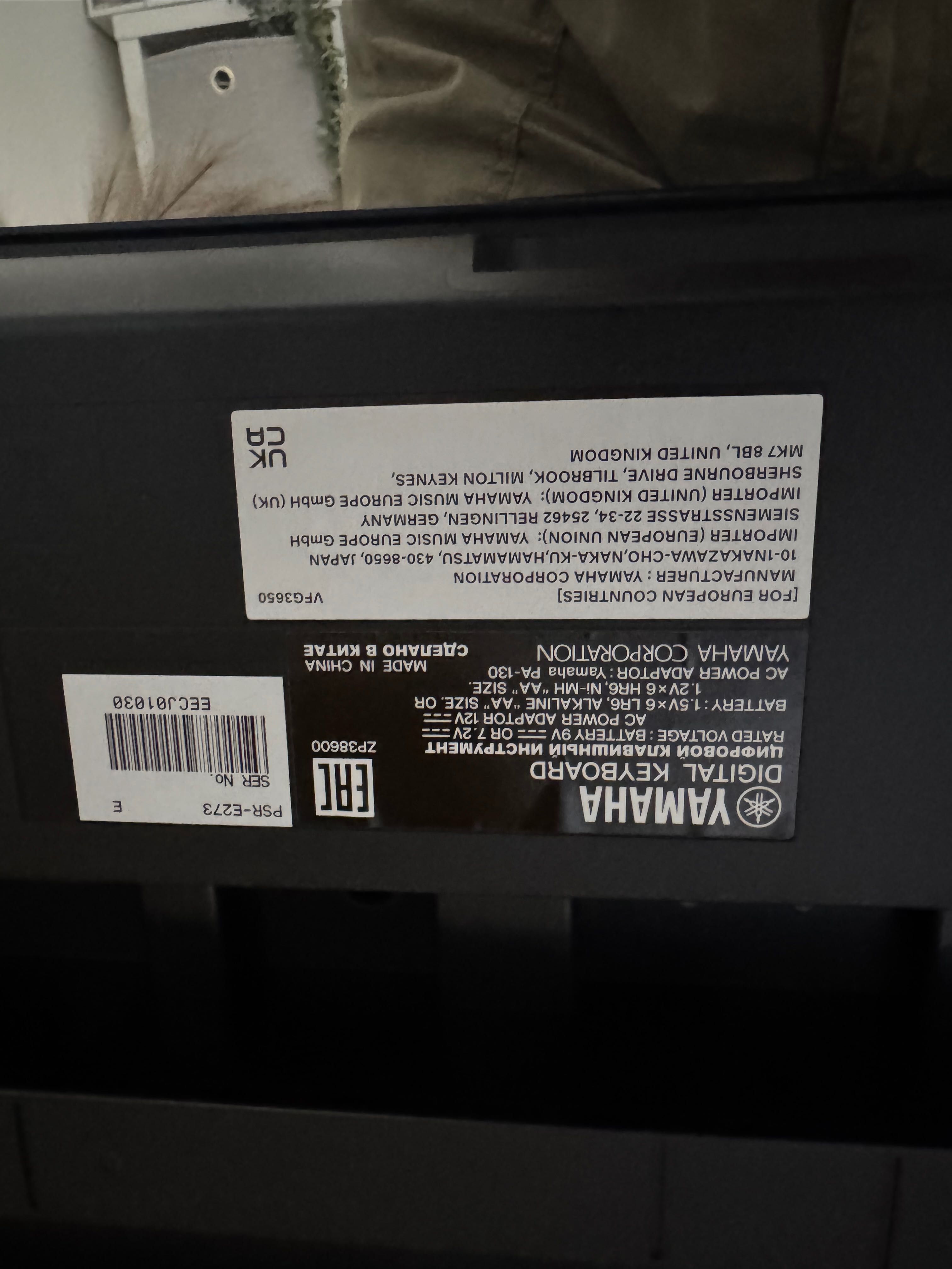 Teclado piano Yamaha