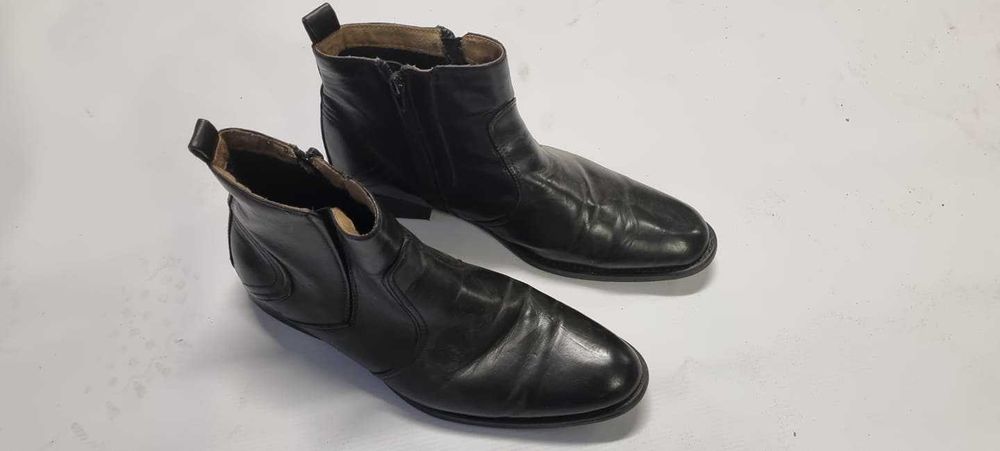 Buty męskie Botki czarne krótkie rozmiar 42