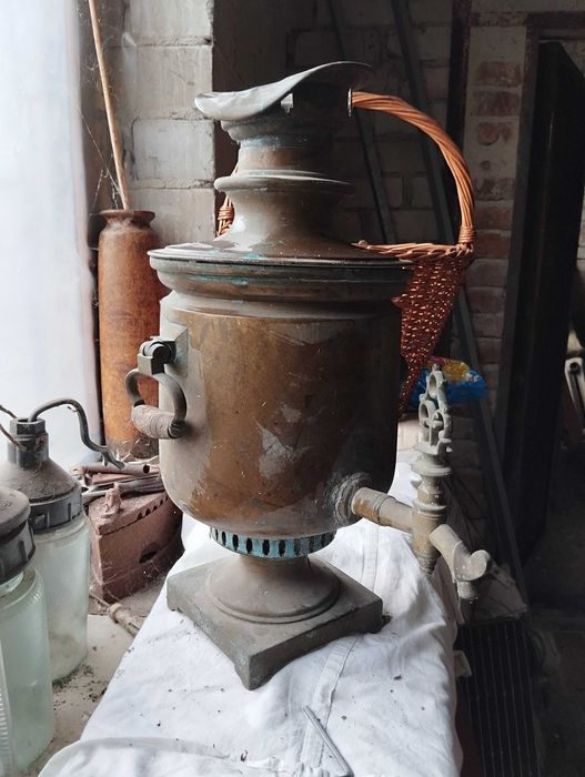 Продам латуний самовар, на дровах