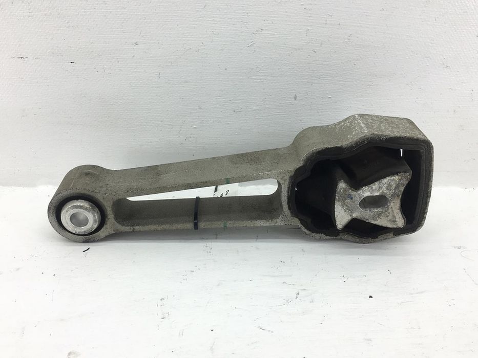 Подушка двигуна верхня VOLVO XC60 2008-2013 30793322