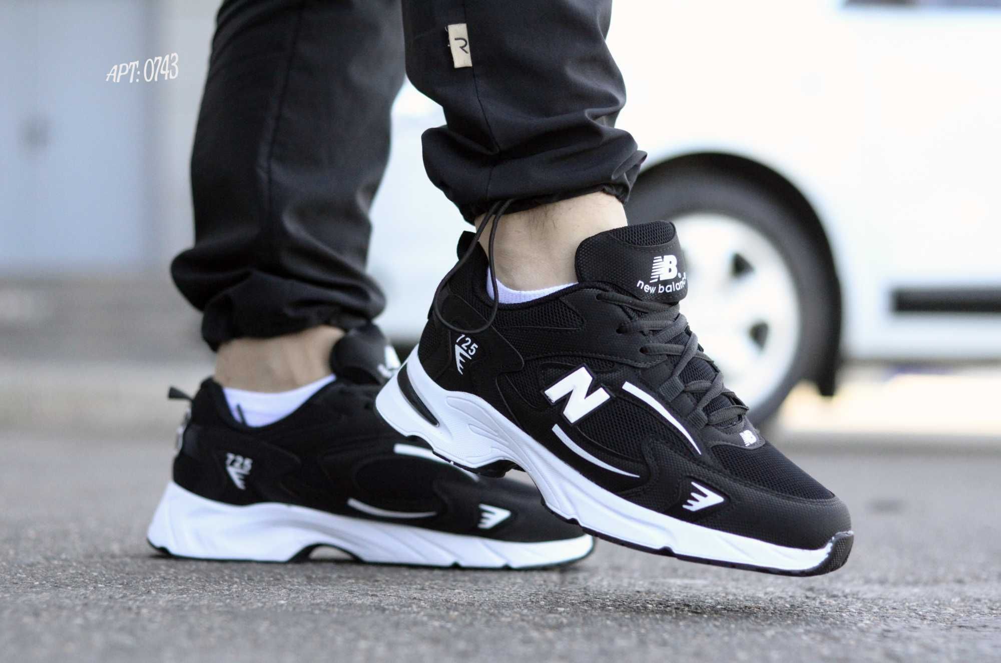 Кросівки New Balance 725 Black-white нью беленс чорні з білою підошвою