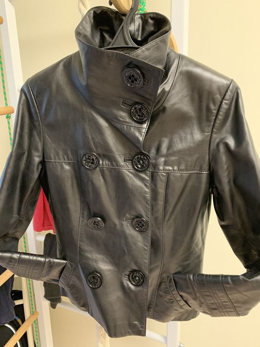 Кожаная женская куртка