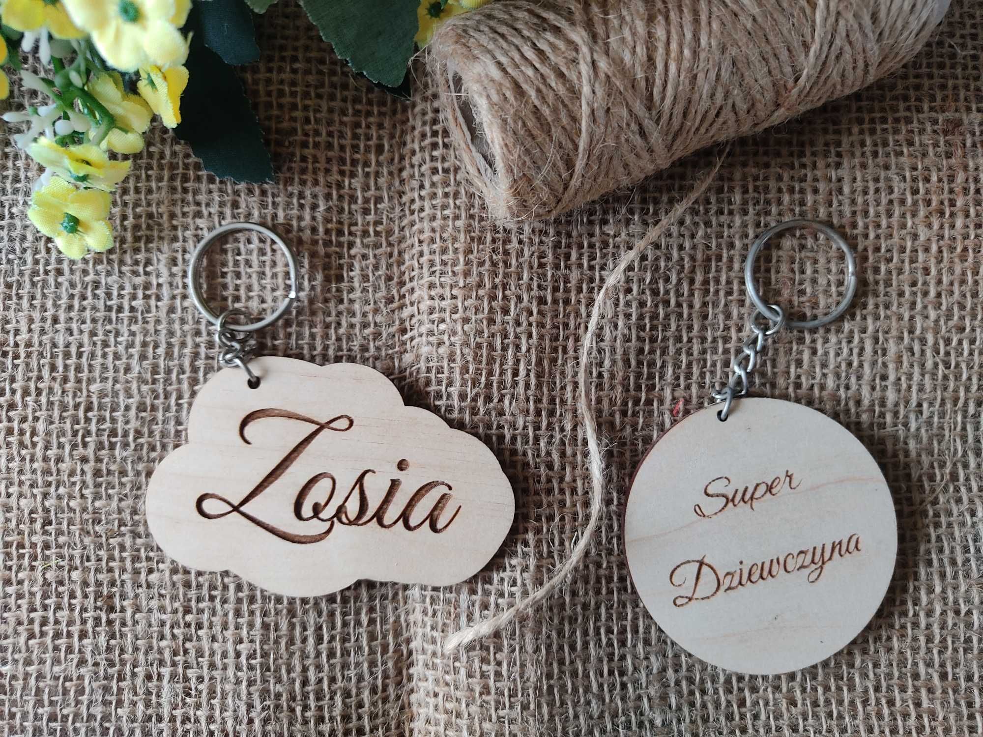 Personalizowane breloczki, dowolny grawer i wzór