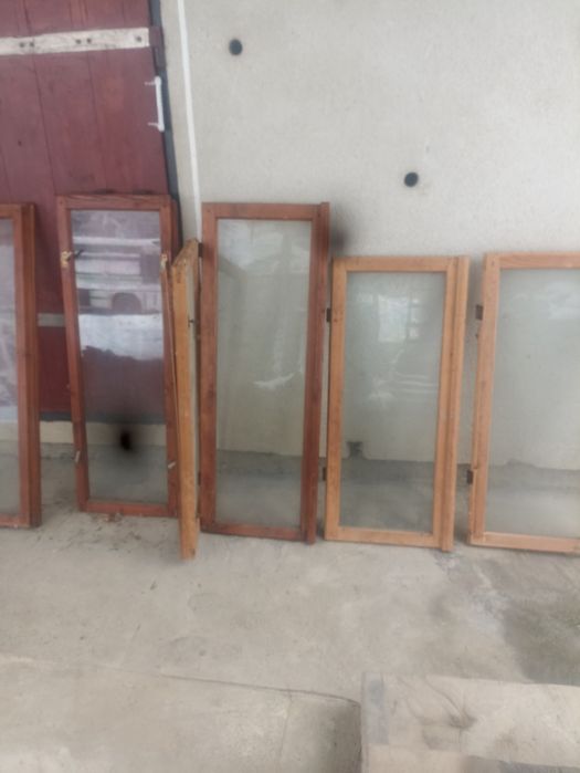 Рамки віконні зі склом різних розмірів