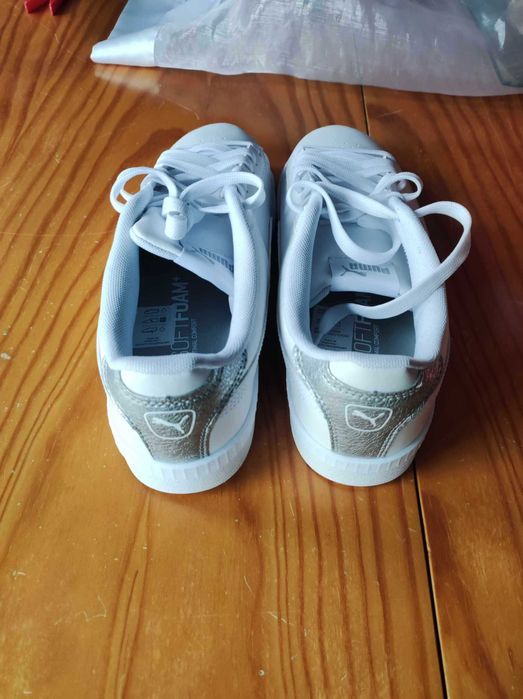 Puma Jada Distressed