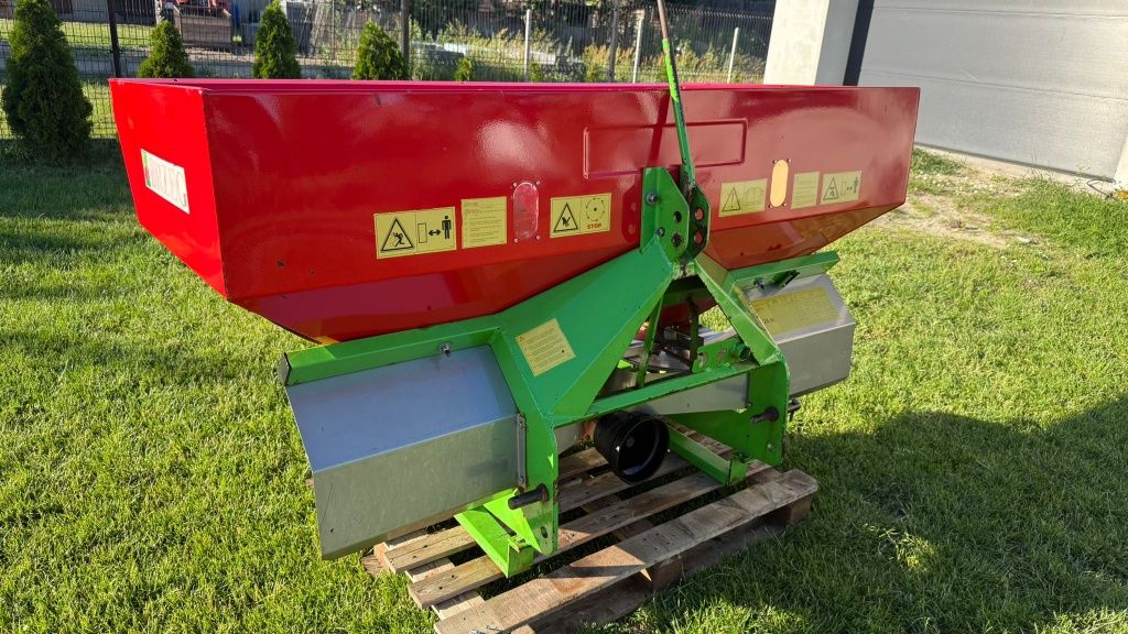 # Rozsiewacz Unia Brzeg # 850kg #Orginal #  Sipma # Kuhn #