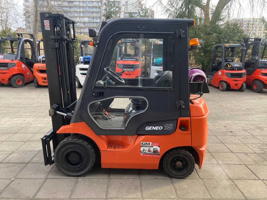 Wózek Widłowy Toyota  7FG LPG Kabina ogrzewanie 3,3 m i 5,5m