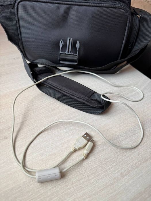 Продам фотоаппарат Canon EOS400D DS126151