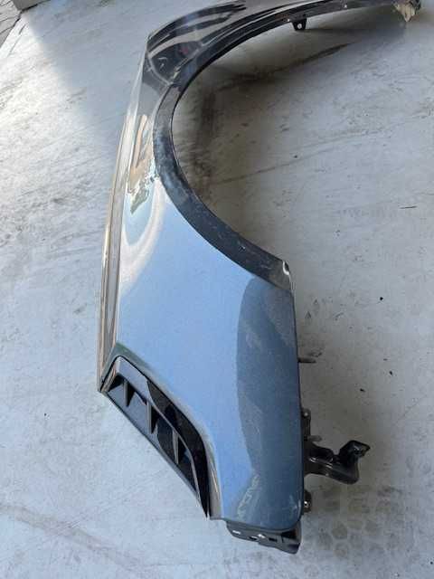 Audi RS4 B9 8W Błotnik przód lewy, przedni lewa strona