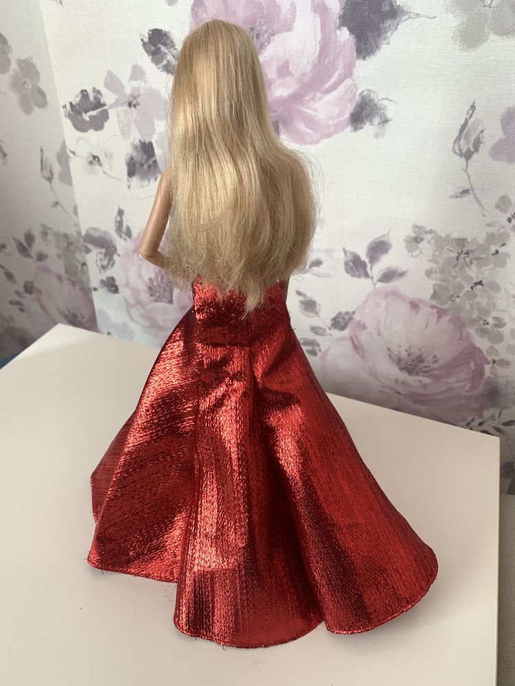 Barbie,  Holiday 2017 sukienka