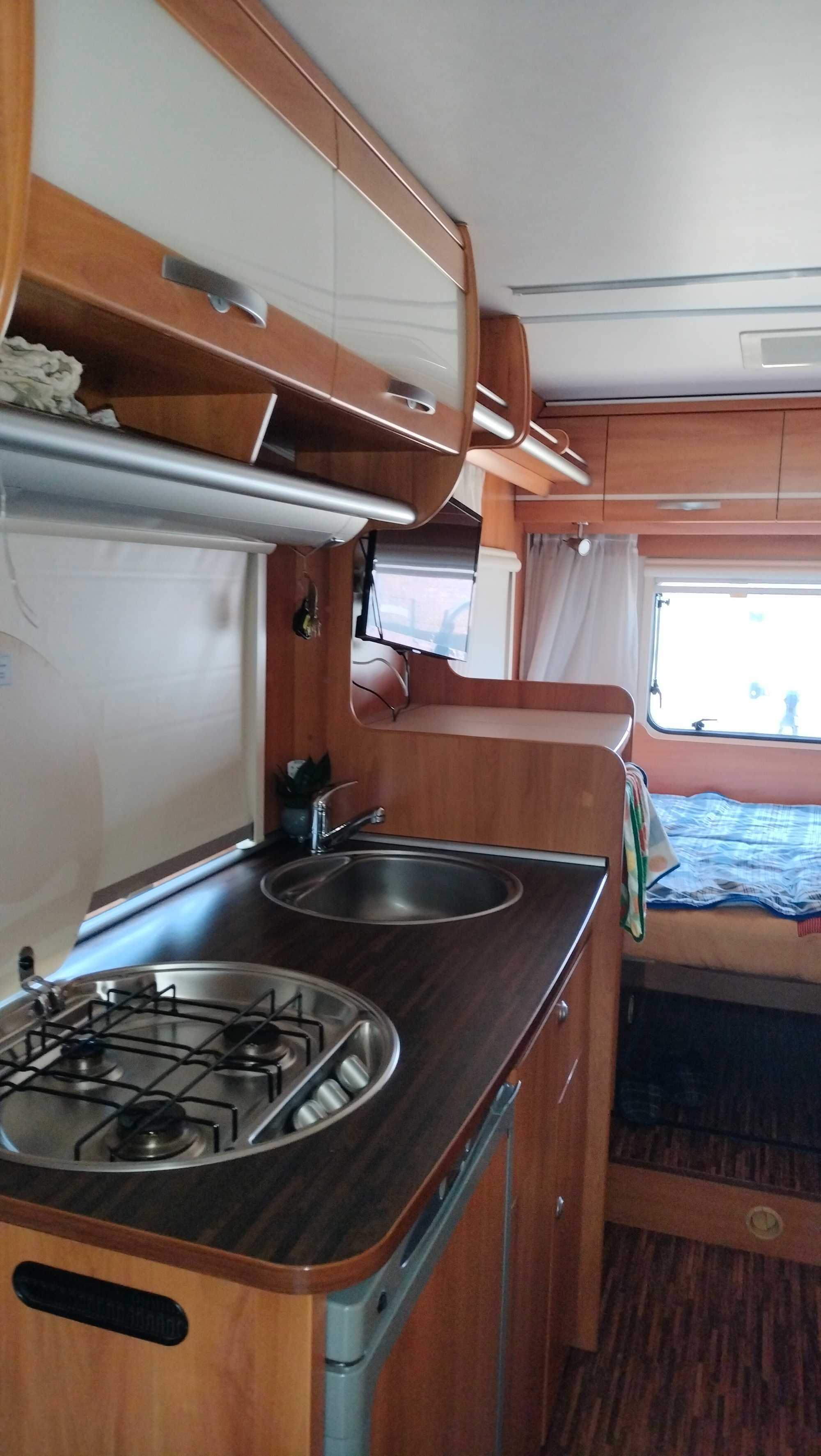 Autocaravana Ford Transit hymer c642cl 2.2 130cv