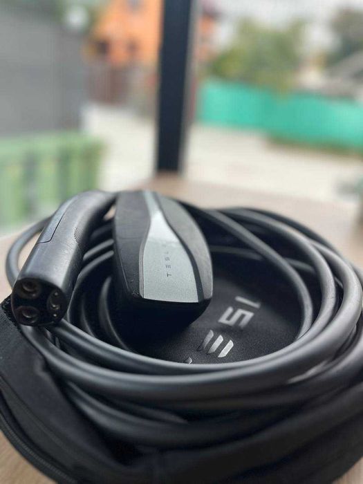 Зарядка Tesla (оригінал) | Б/у |  32А/16А (7,5кВт/3,5кВт)