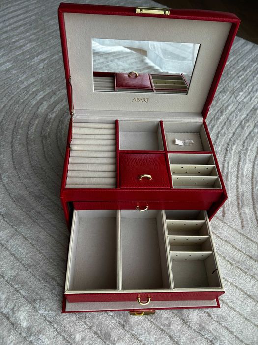 Szkatułka na biżuterię APART – elegancka, funkcjonalna