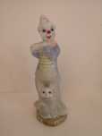 Porcelanowa figurka klauna z kotem