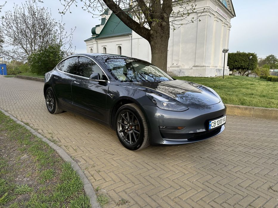 Tesla 3 Standard Range Plus Тесла 2019