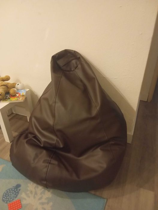 puff marrom,com pouco uso