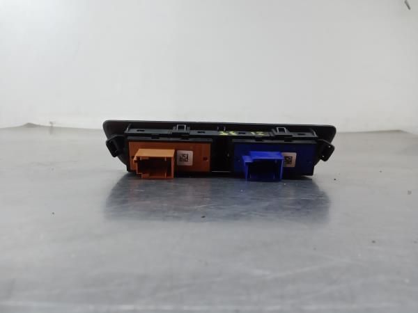 Comando / botão / interruptor multifunções PEUGEOT 208