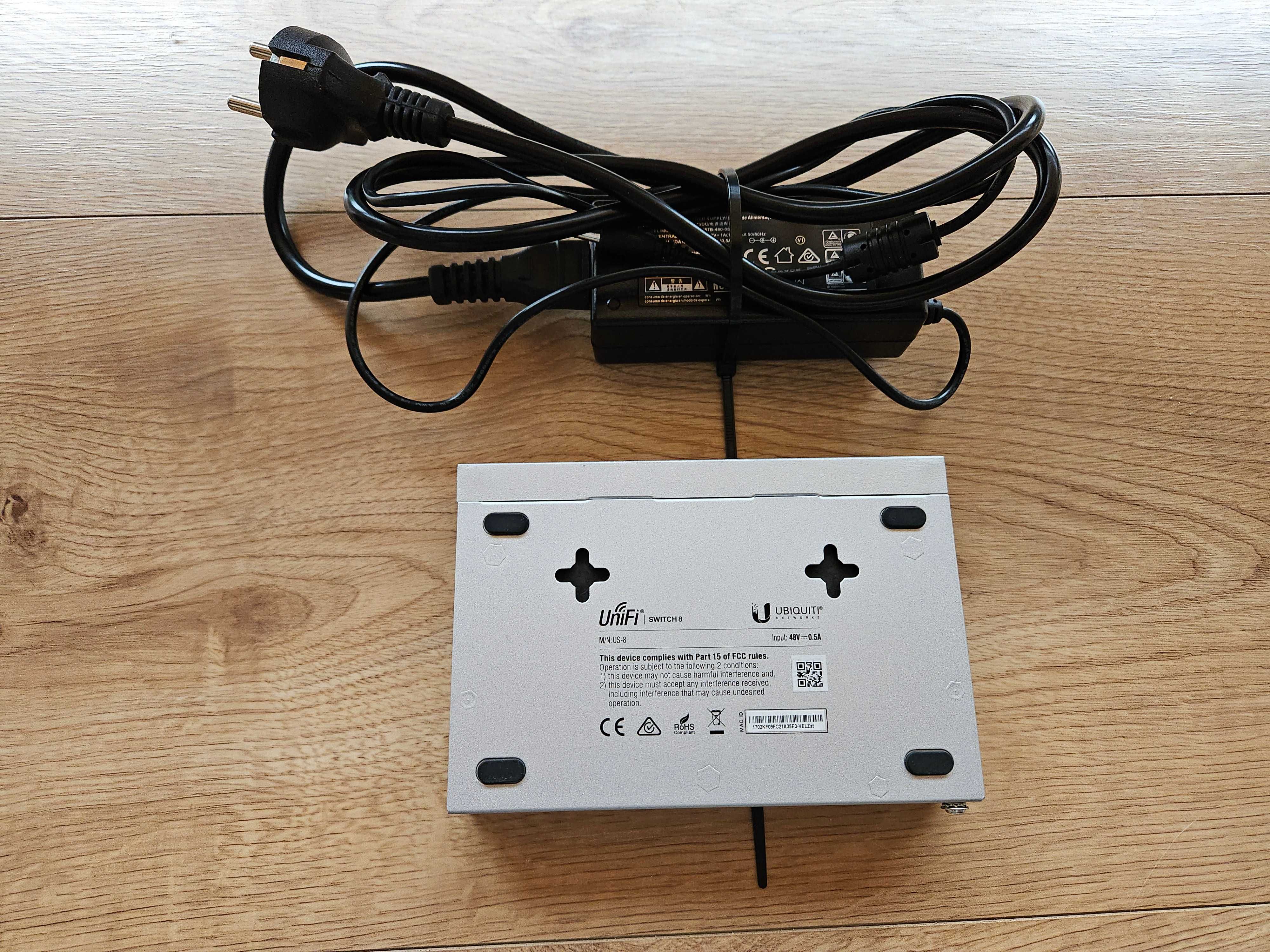 UniFi switch 8 PoE OUT x 1 - Ubiquity networks