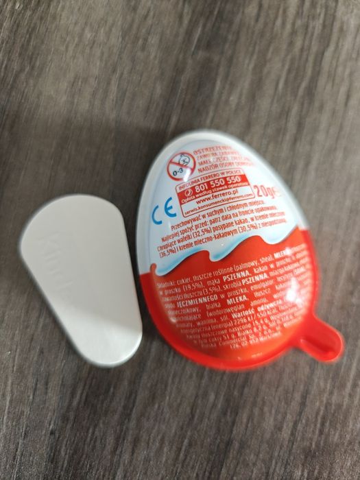 Kinder Joy - połówki z kremem