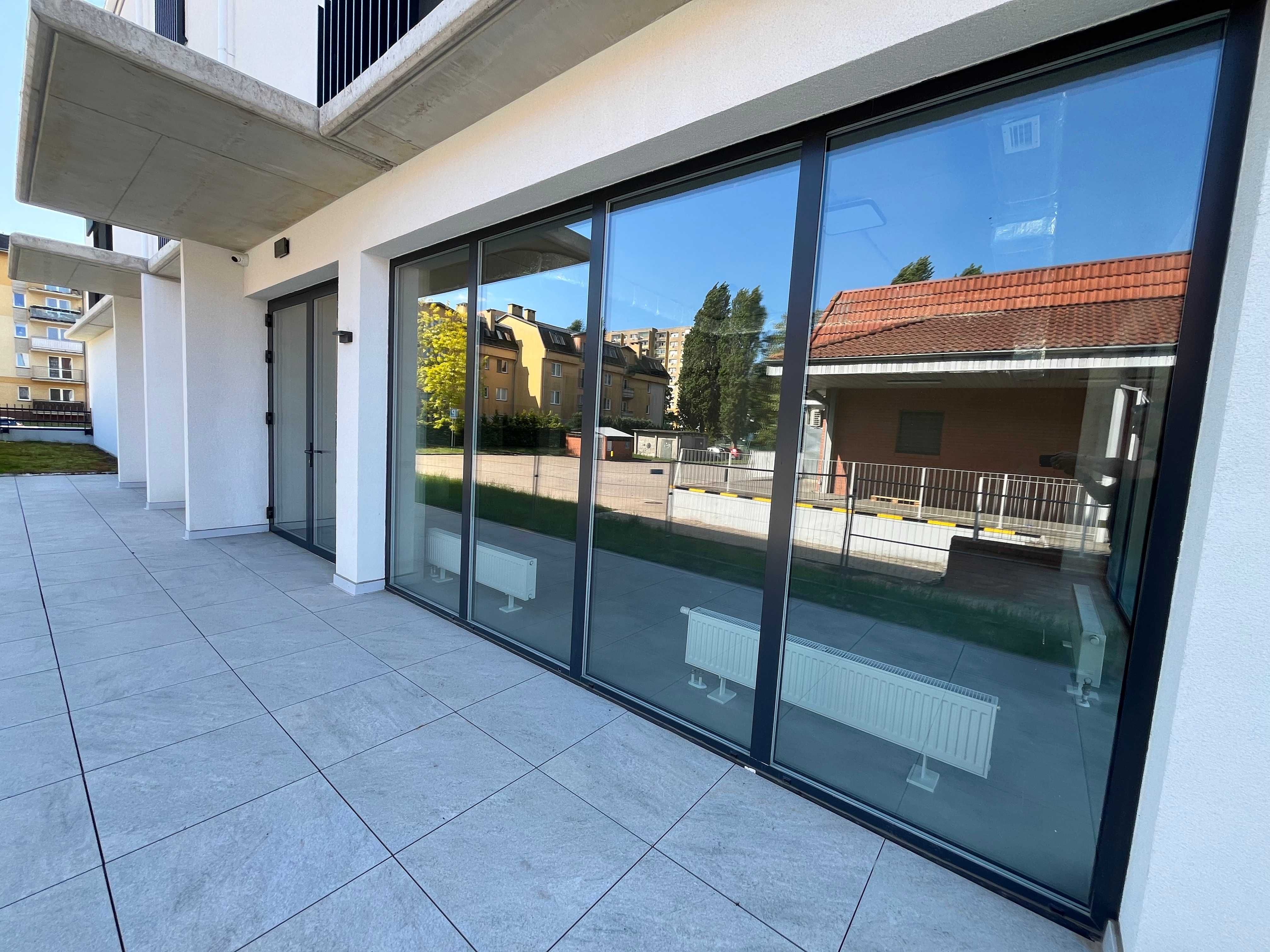 Do wynajęcia lokal HANDLOWO-USŁUGOWY 450 m² dwupoziomowy – ŚWINOUJŚCIE