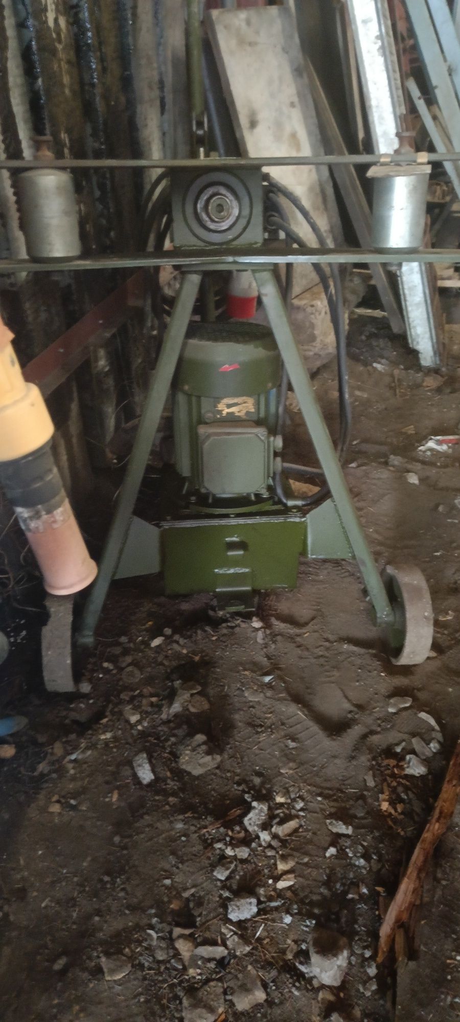 Gientarka hydrauliczna do rur