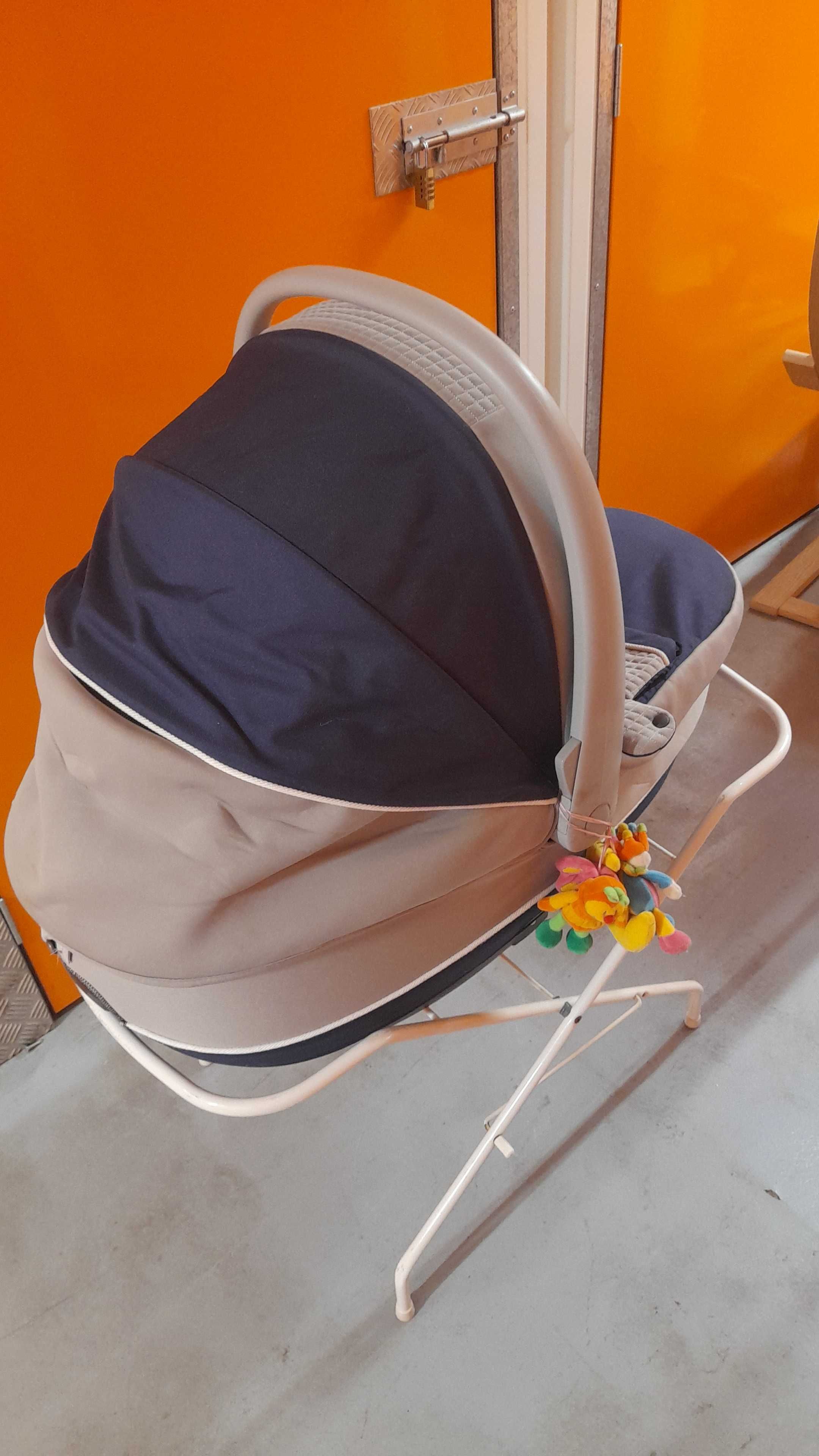 Alcofa chicco com suporte + muda fraldas de bolsa