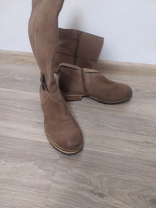 Жіночі чоботи,36р.