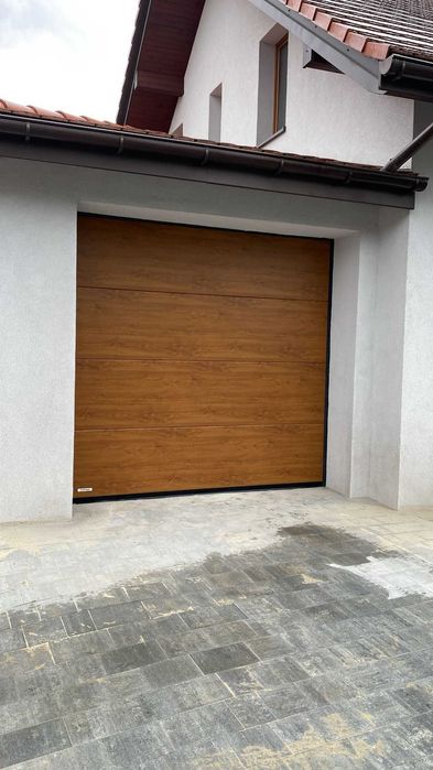 Brama garażowa segmentowa przemysłowa od Producenta