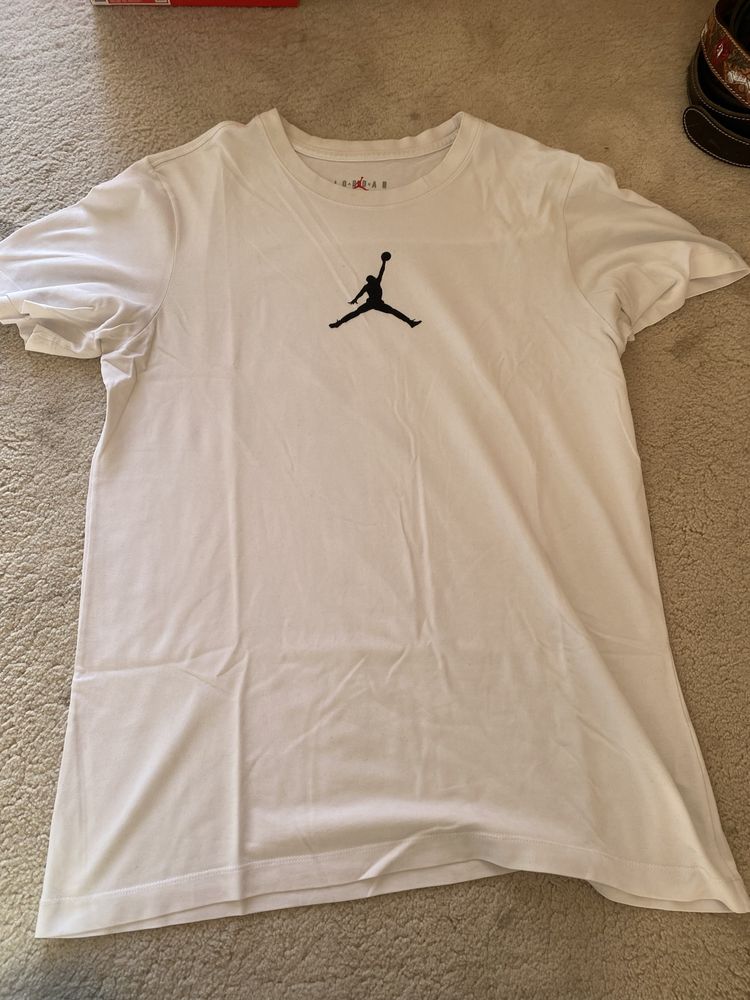 T shirt Jordan tamanho M