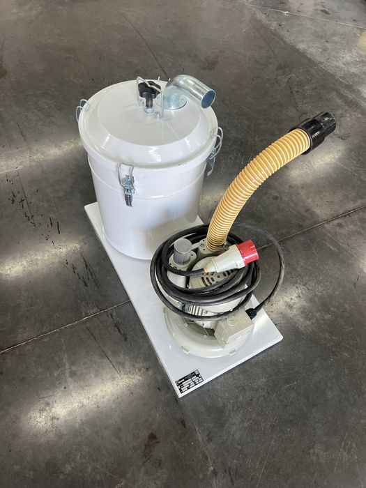 Пилосос для мийки самообслуговування новий