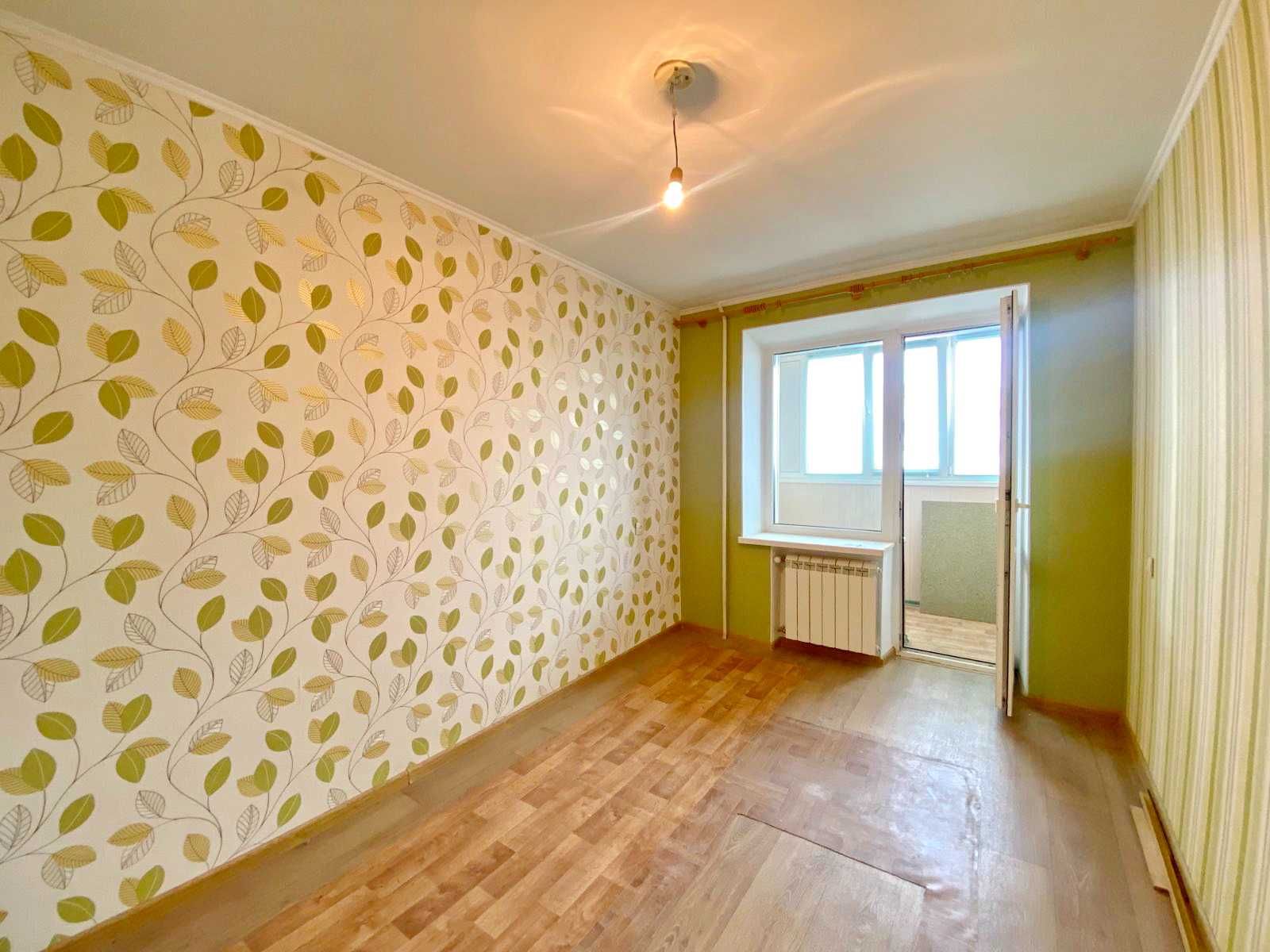 Продаю 3к квартиру на 8 Березня,  біля 22 школи. ц1