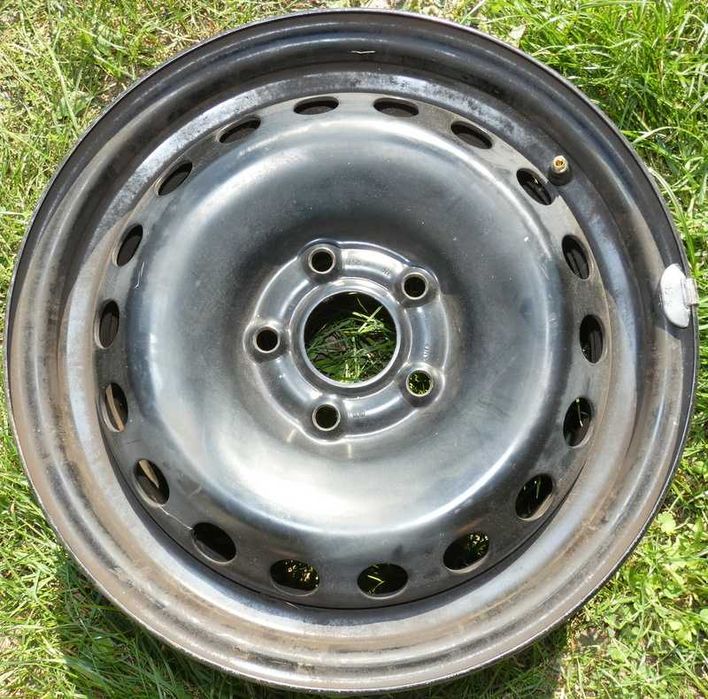 Felgi stalowe 15  5x108 ET 44 Renault Dacia