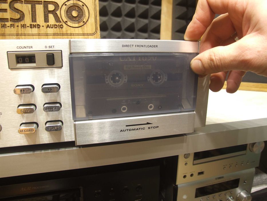 Касетна дека Grundig CF5000-2. Обслужена. Без передплати