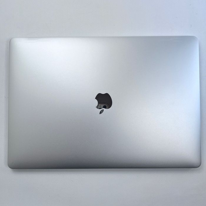 MacBook Pro 15 2017 i7 16GB RAM 256GB SSD Silver МАГАЗИН ГАРАНТІЯ