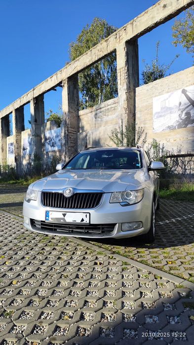 Skoda Superb Skoda Superb II kombi 2.0 TDI 140KM, Manual, 2010 r.