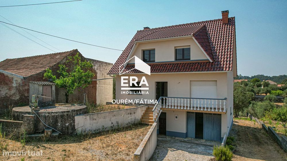 Moradia T7, inserida num terreno de 2.066 m²