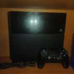 PS4 500gb com comando (com puciblidade de adquirir muitos jogos!)