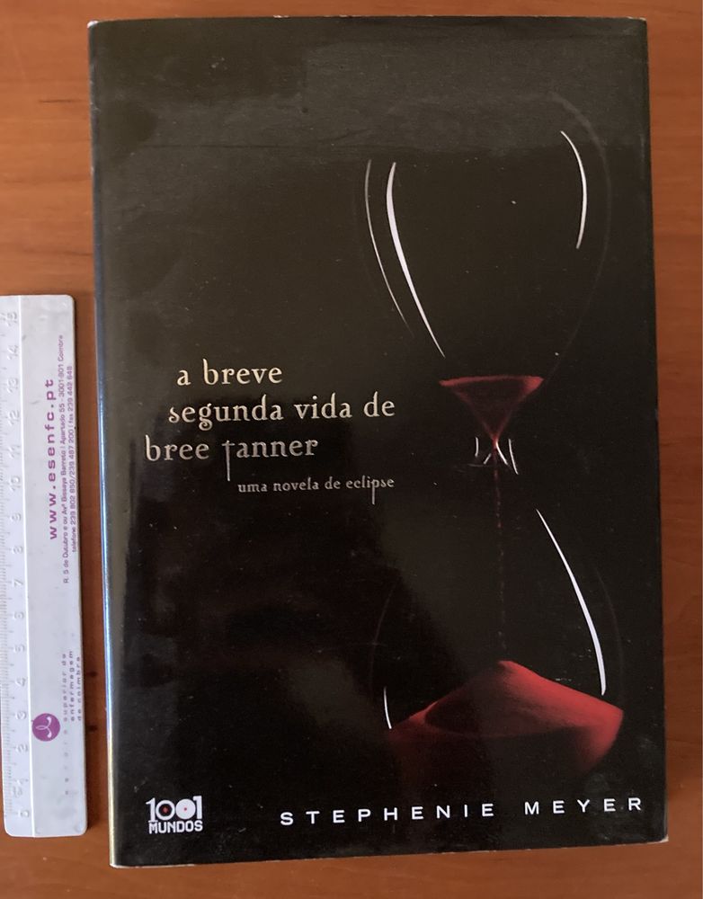 Livro uma novela de eclipse