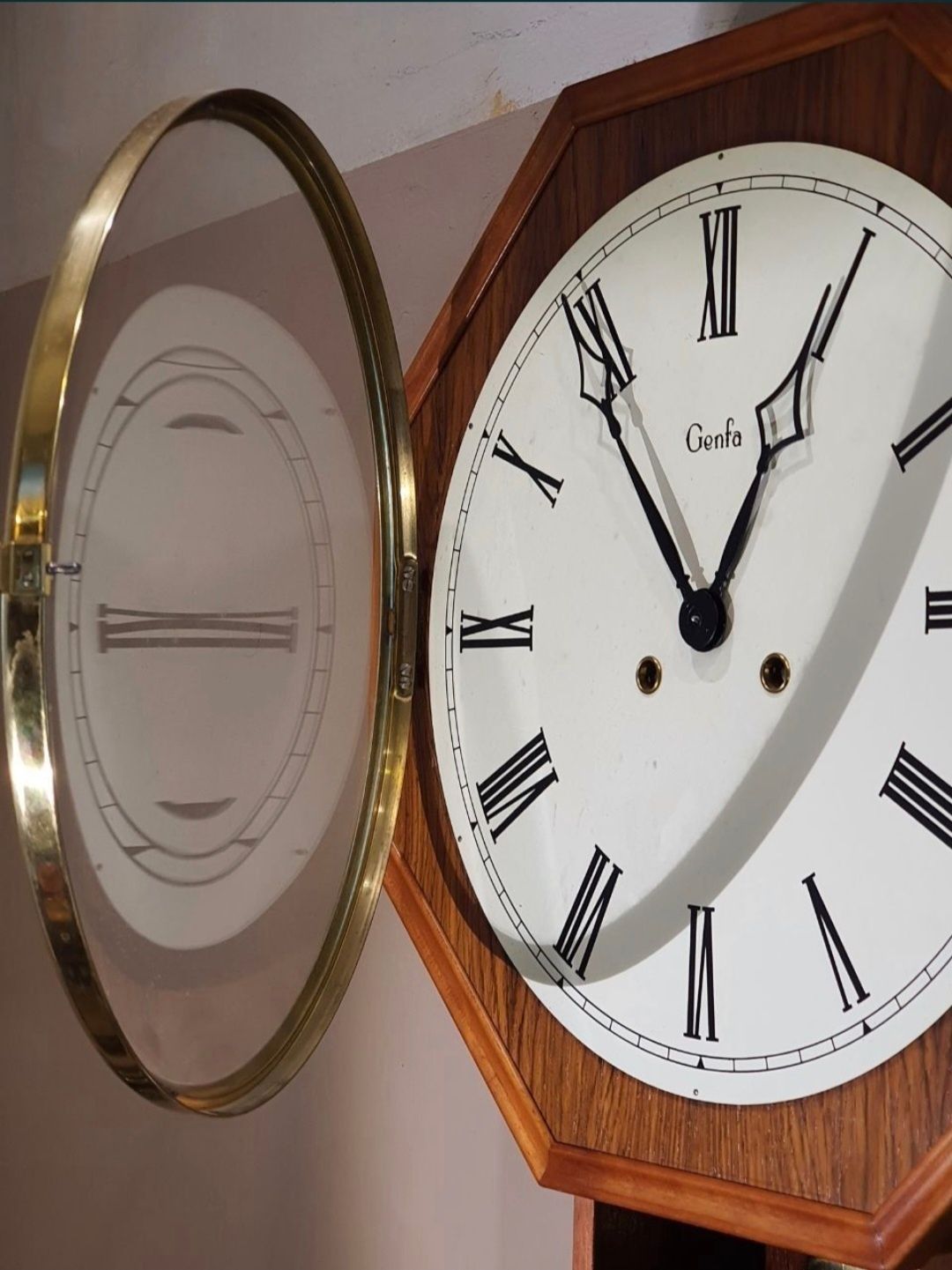 Антикварний настінний механічний годинник часы настенные с боем Одесса