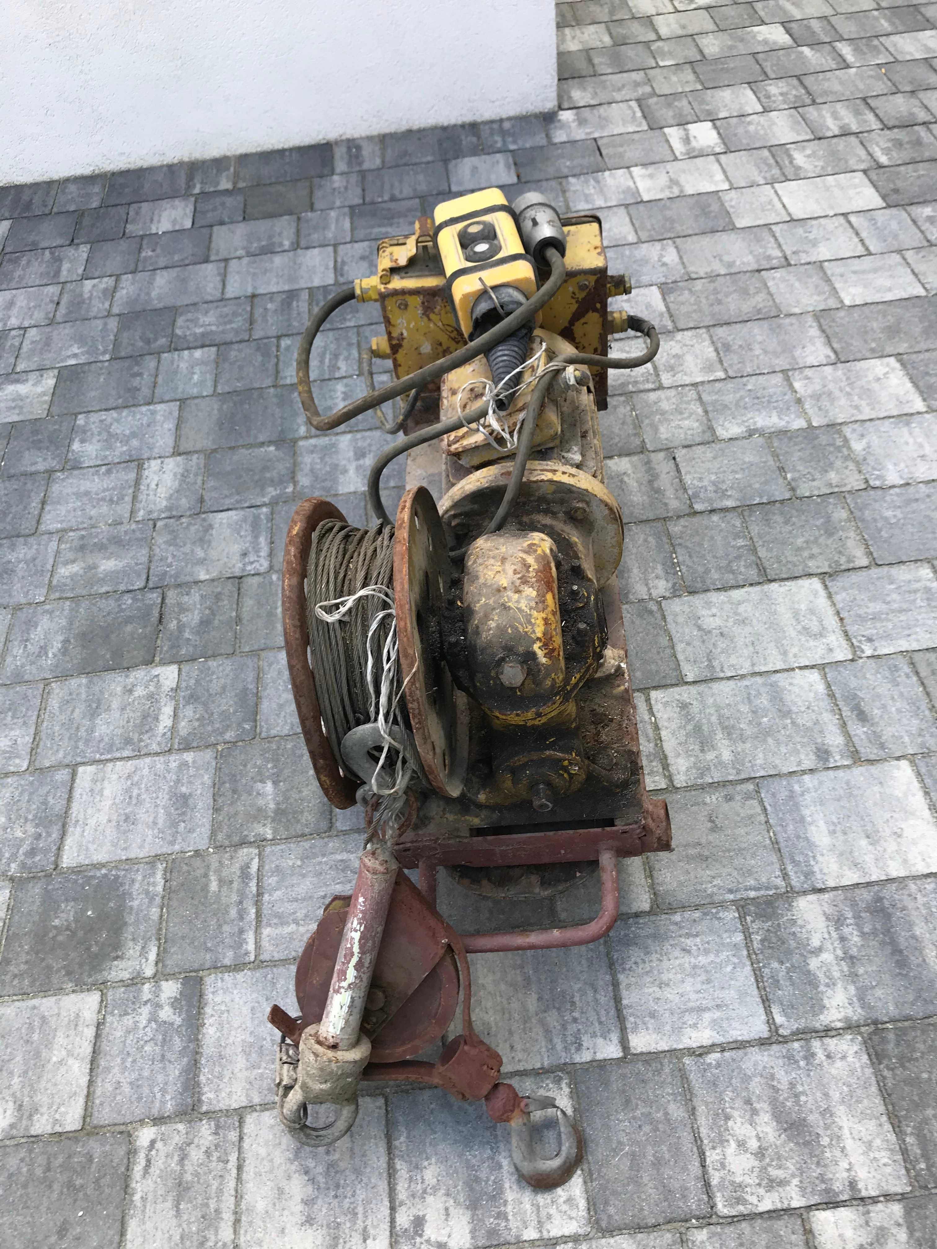 Wciągarka, żuraw budowlany ZBA 380 V, silnik 1,5 kw