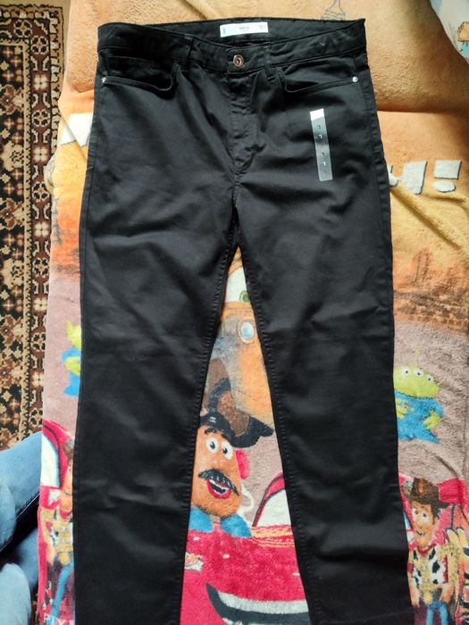 Штани  жіночі 40 розмір Нові