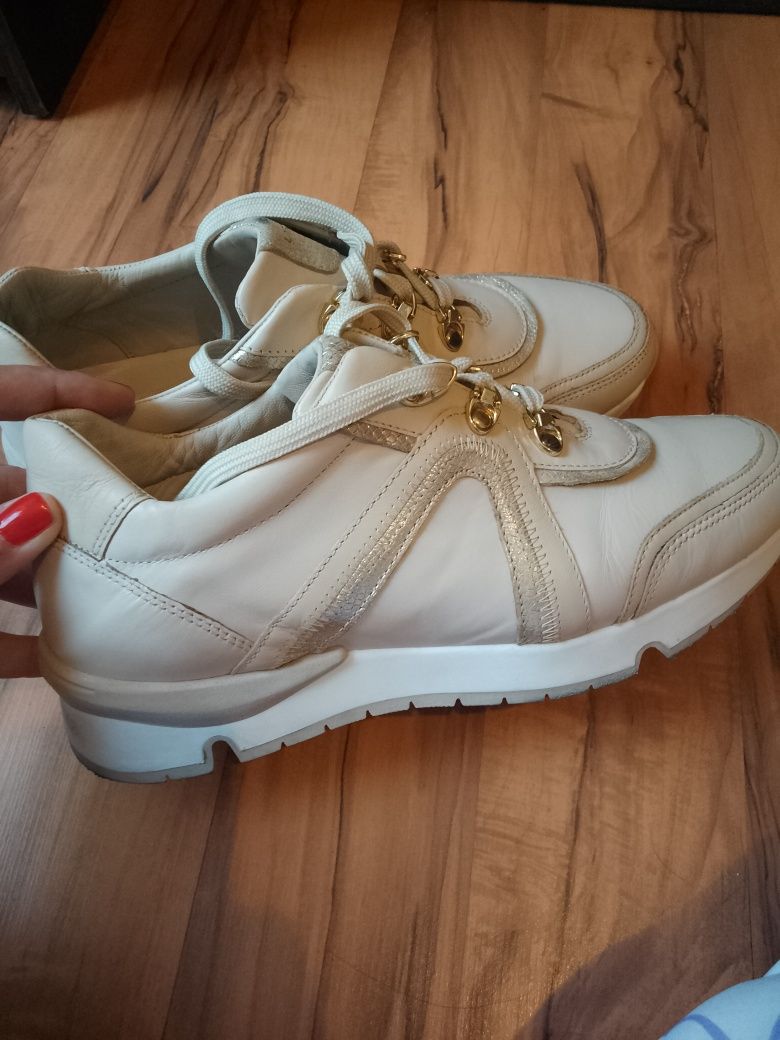 Sneakersy  Lasocki SKÓRZANE